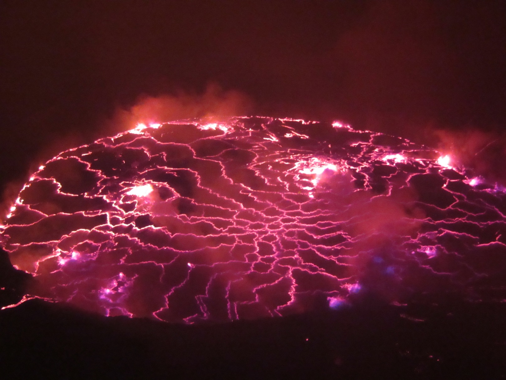  Lago de lava 